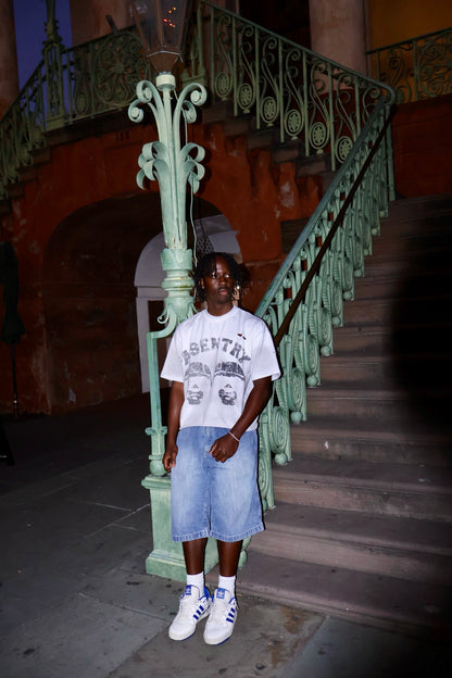 WAR TEE